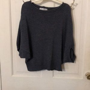 United States sweaters size Medium.